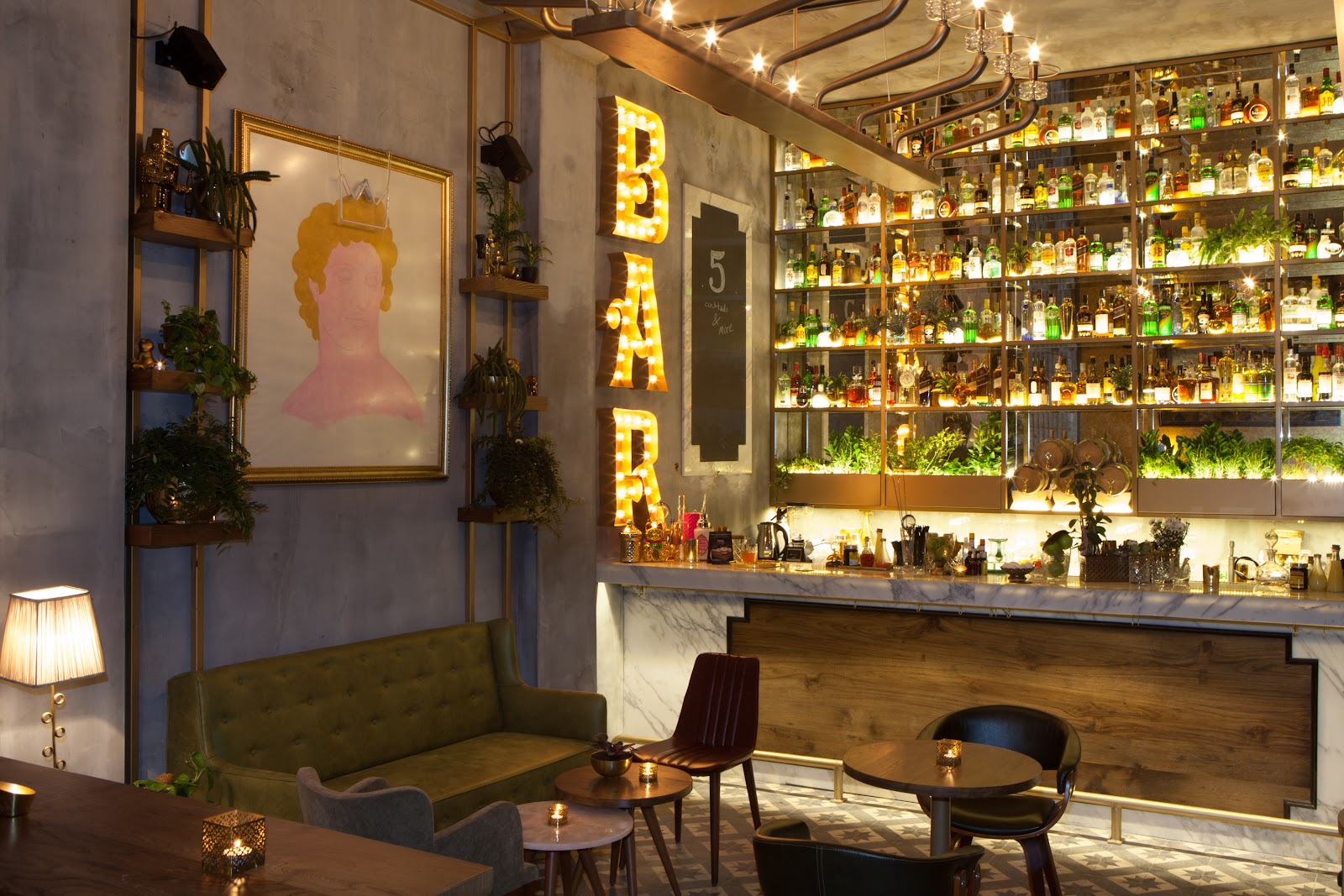 Moretenders' Cocktail Crib