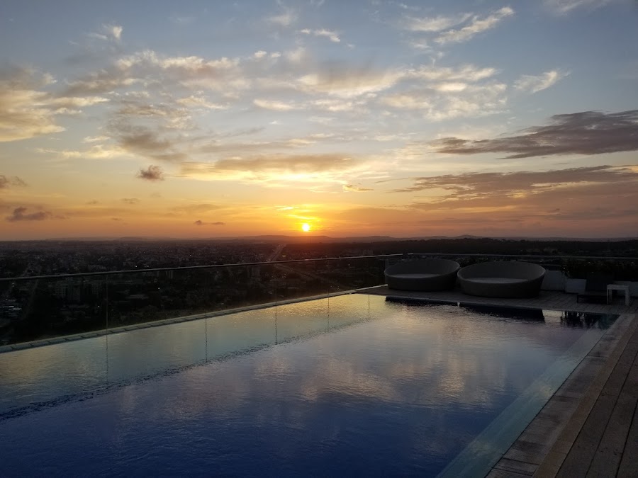 Skybar 25, Accra