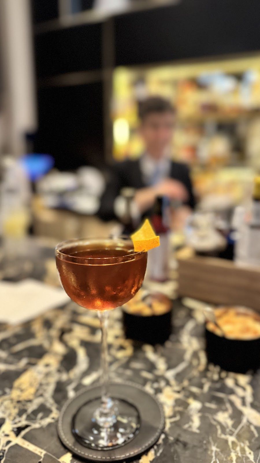 A Bar bar service