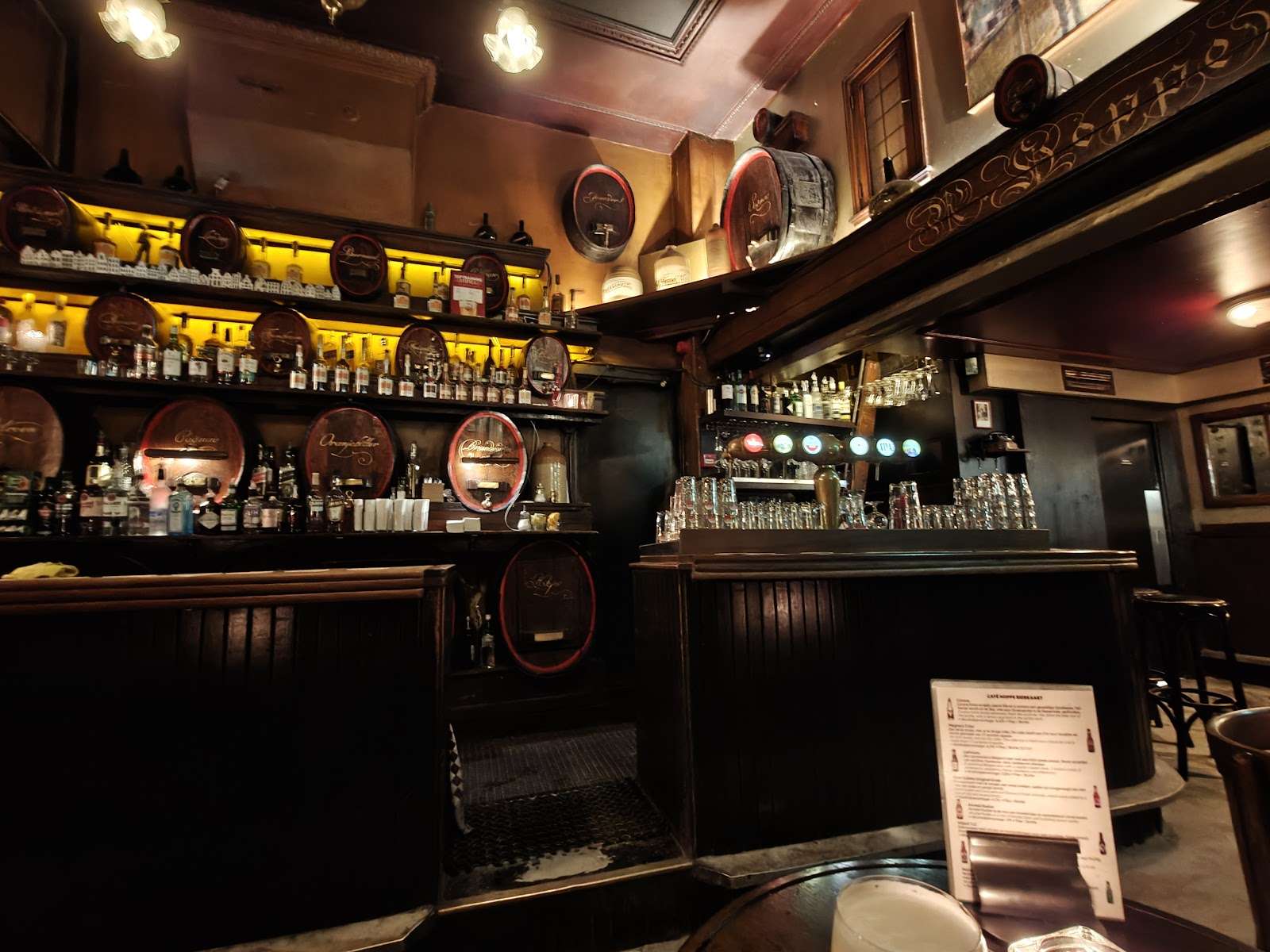 Bruin Bar Hoppe, Amsterdam