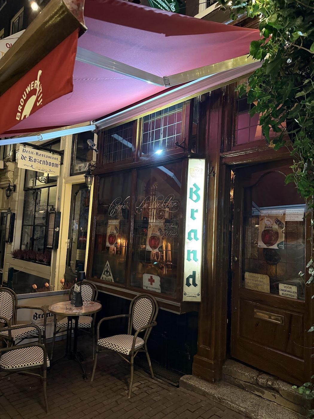 Cafe de Dokter, Amsterdam