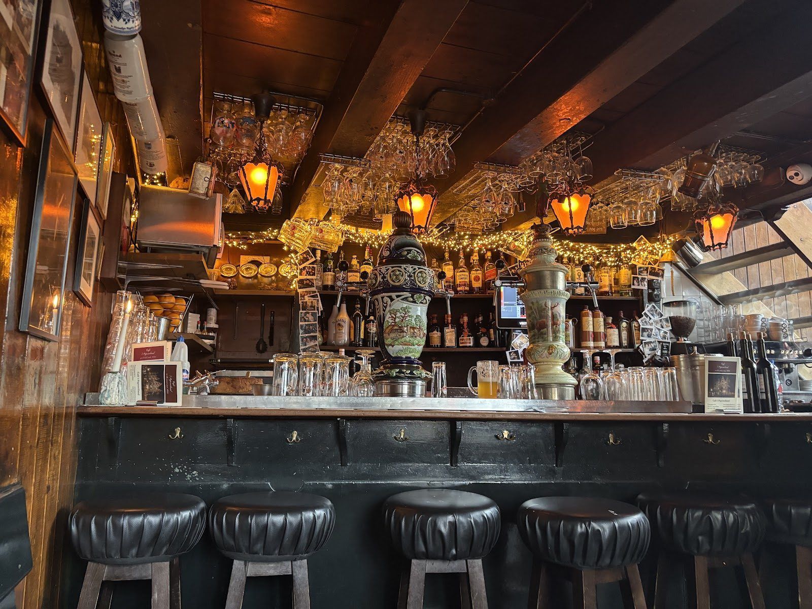 Cafe Papeneiland Amsterdam bar interior