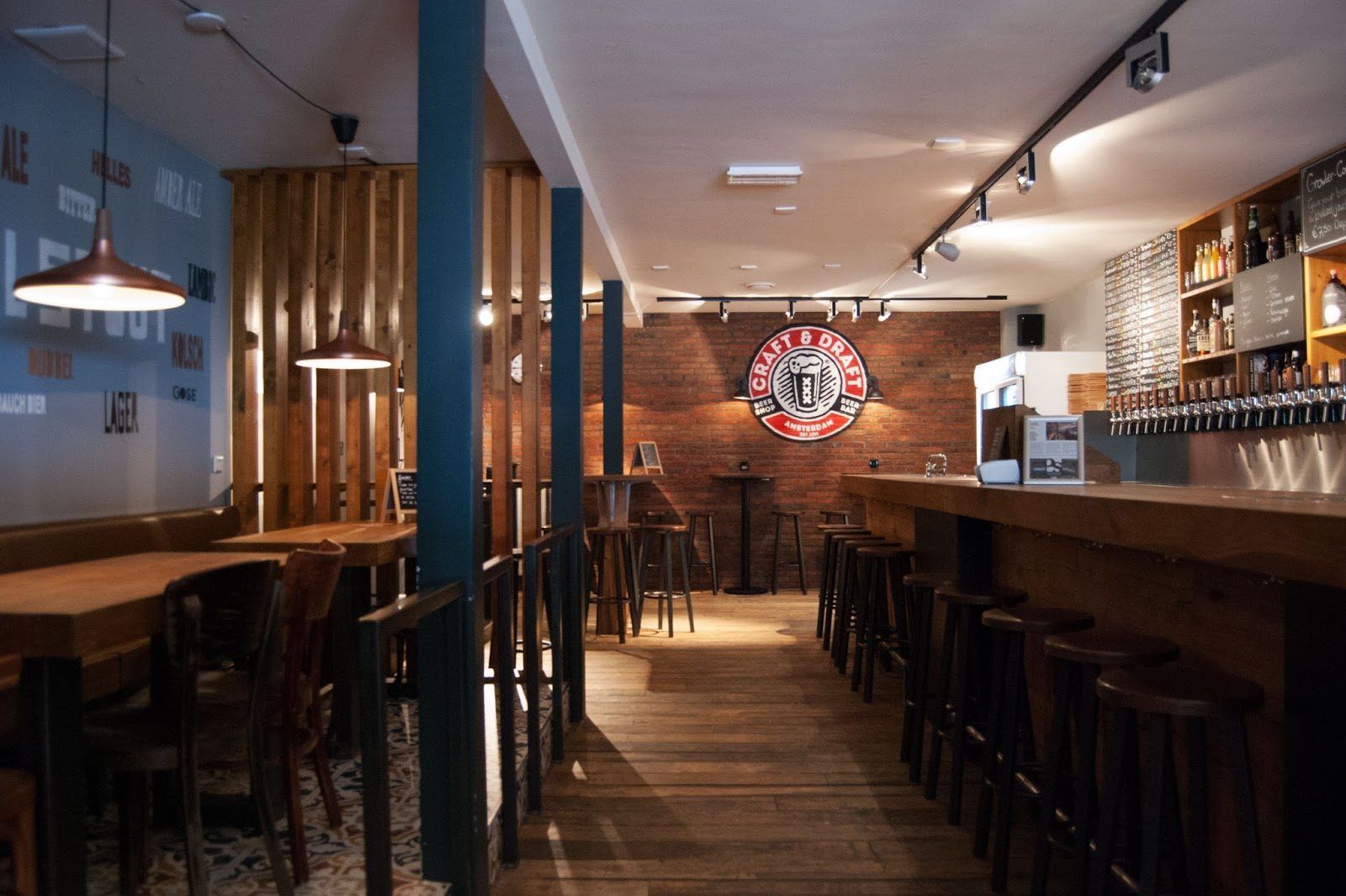 Craft & Draft Amsterdam bar interior