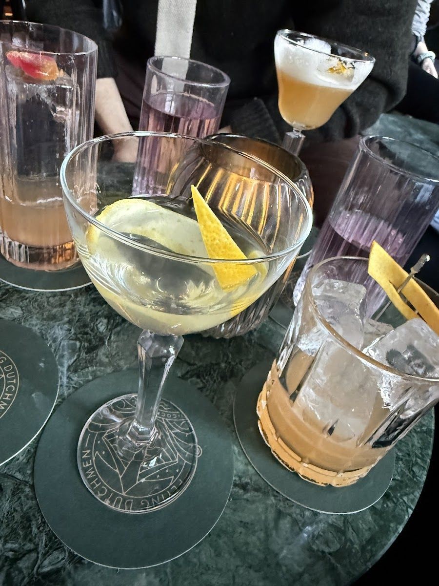 Flying Dutchmen Cocktails Centrum atmosphere