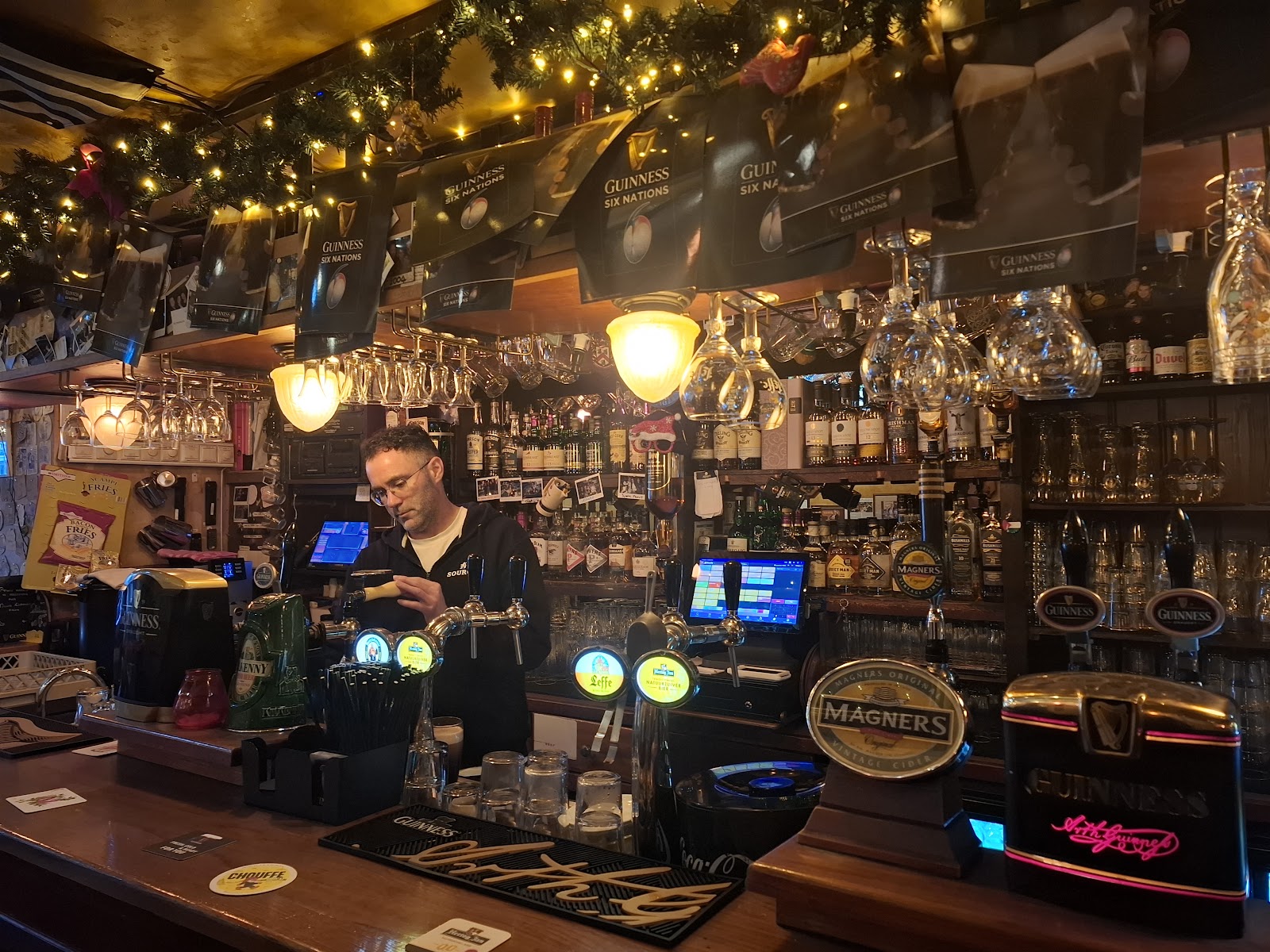 Mulligans Irish Music Bar Amsterdam bar interior
