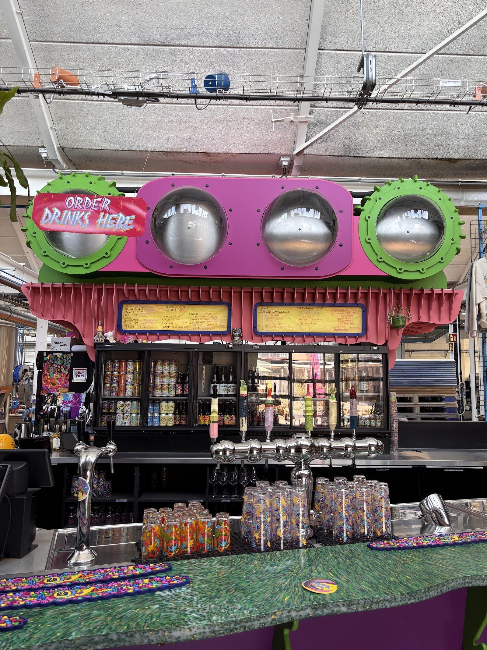 Oedipus Brewing Amsterdam bar interior