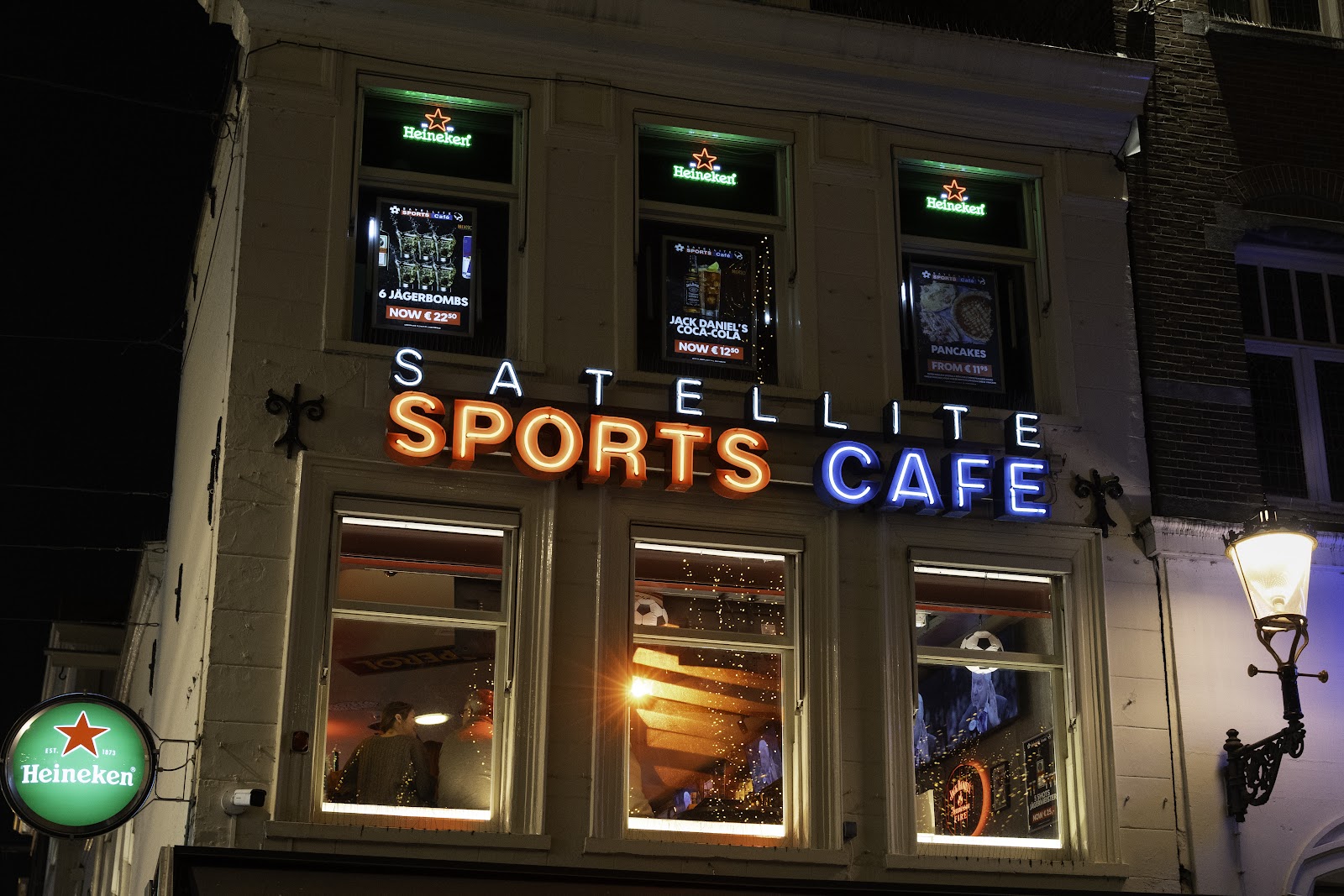 Satellite Sports Cafe Amsterdam bar interior