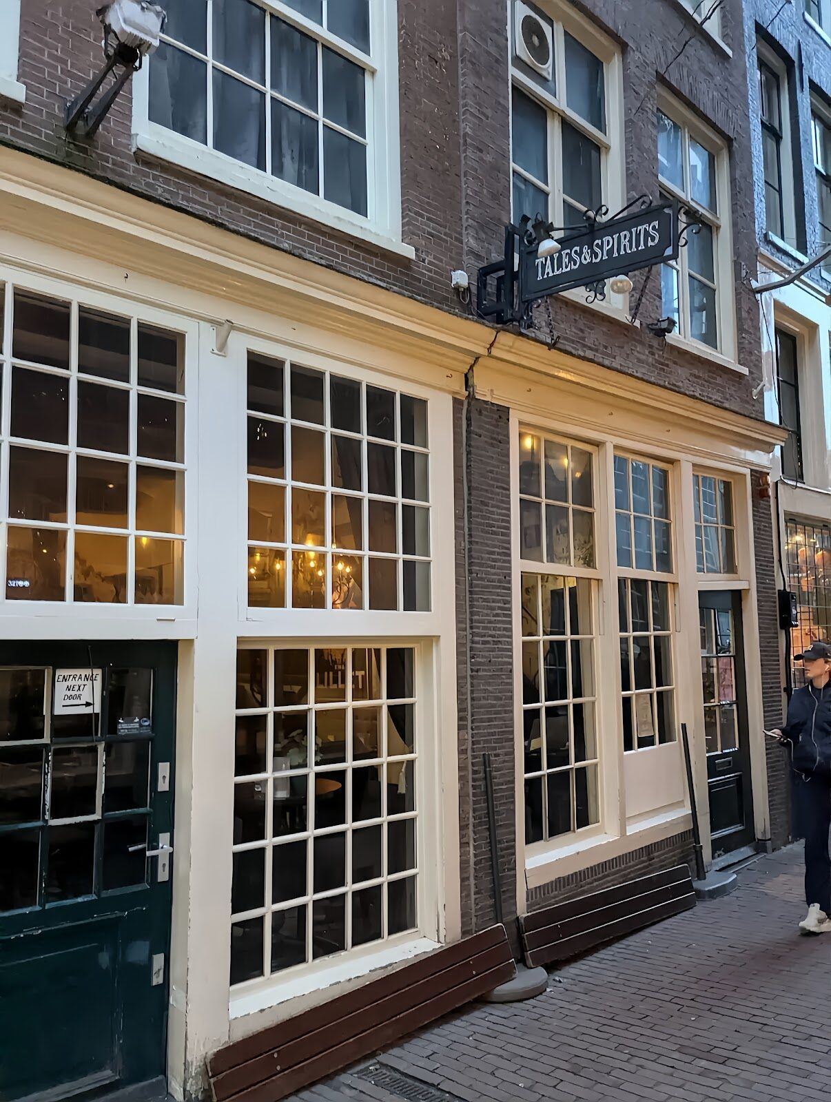 Tales and Spirits, Amsterdam