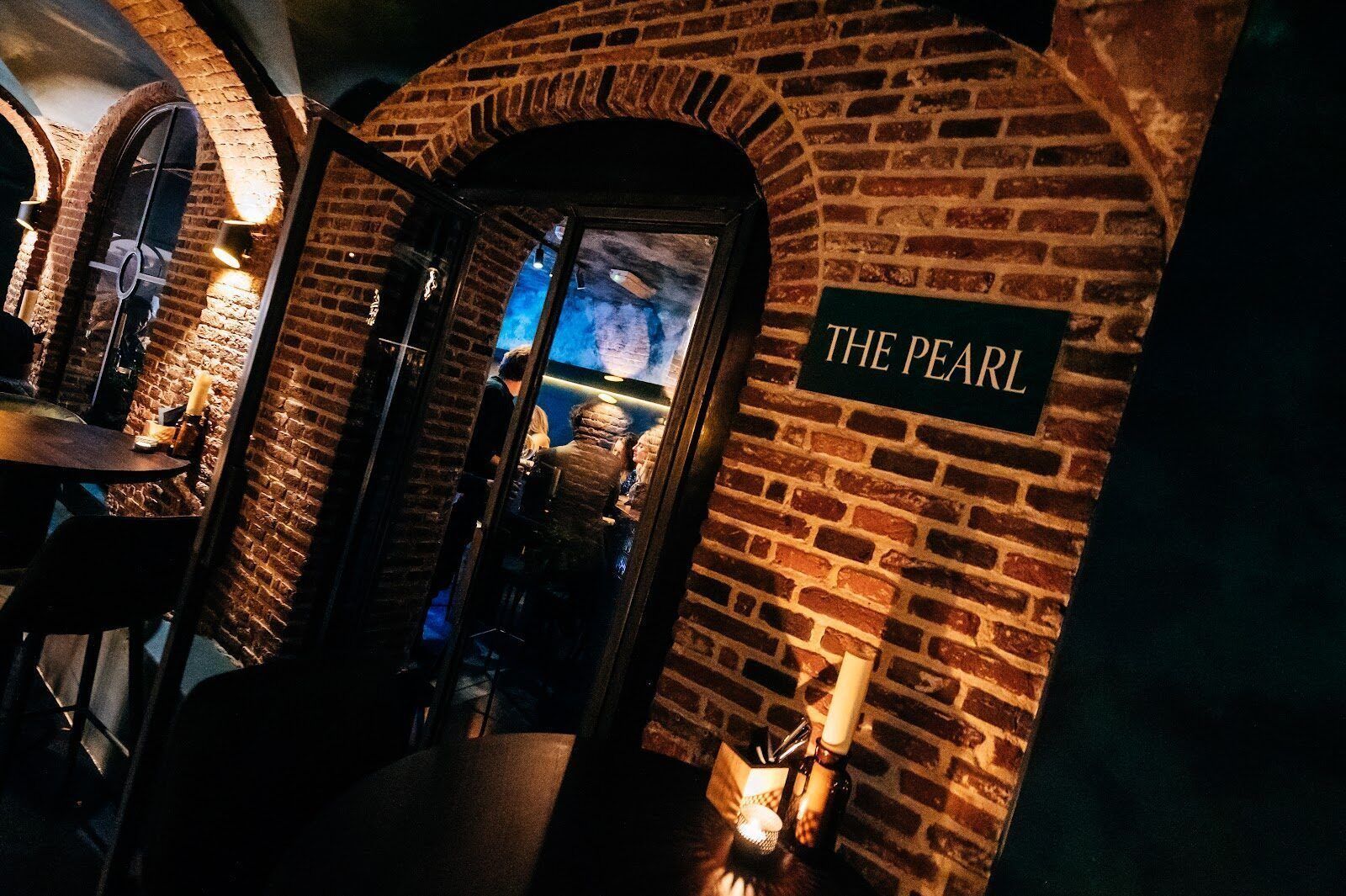 Tales of Tonic, Amsterdam
