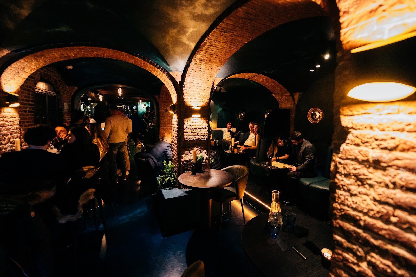 Tales of Tonic, Amsterdam
