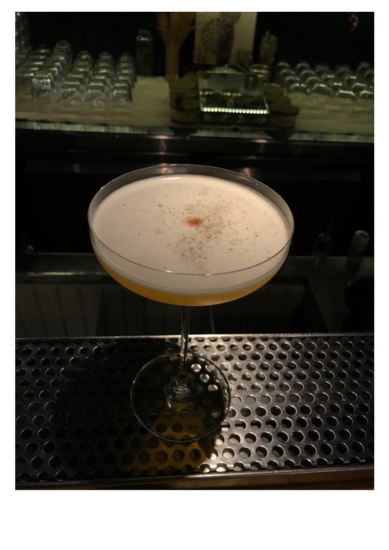 Bibliotheke Cocktail Bar bar service