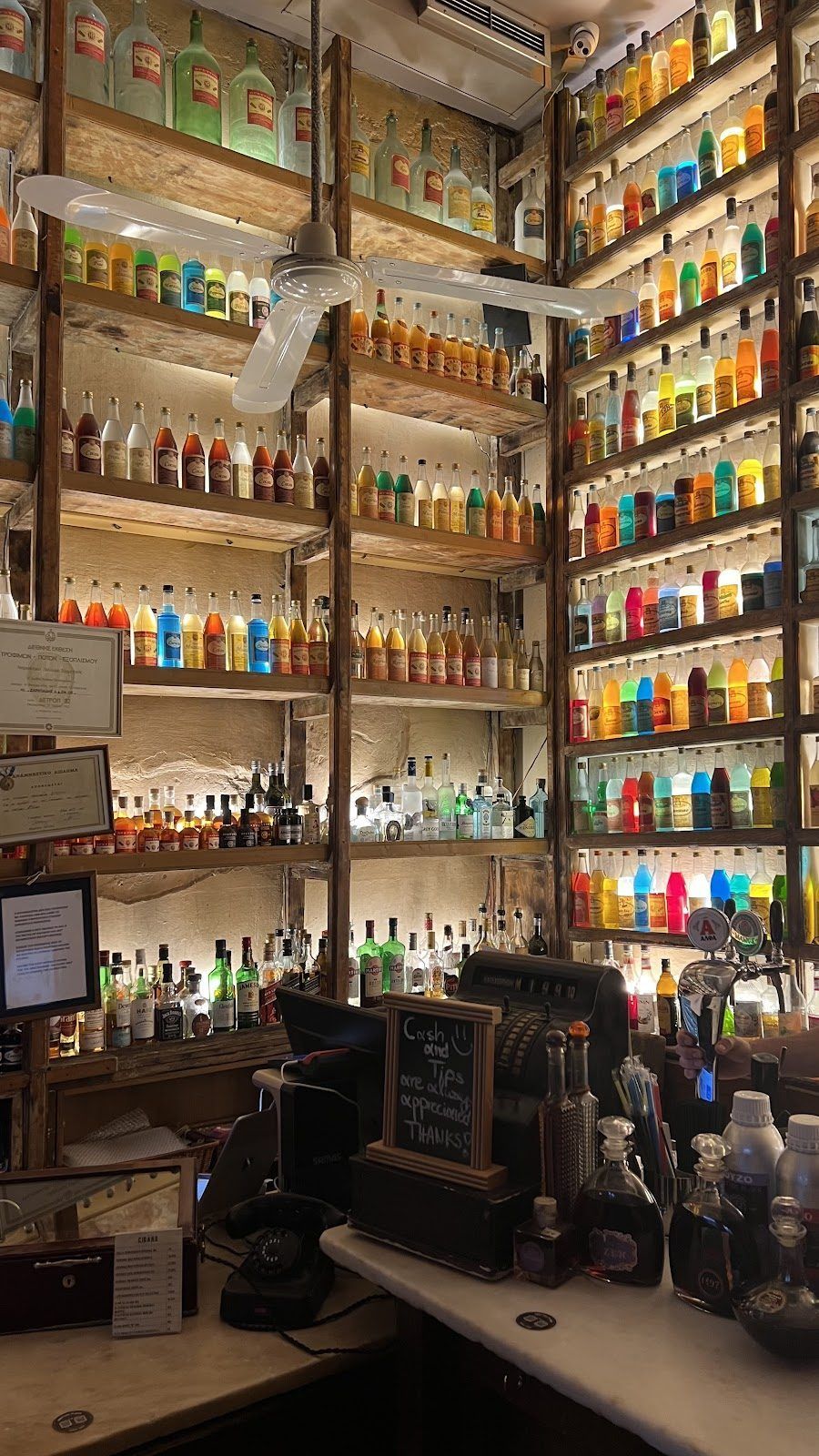 Brettos bar service