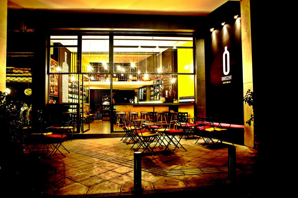 Oinoscent, Athens