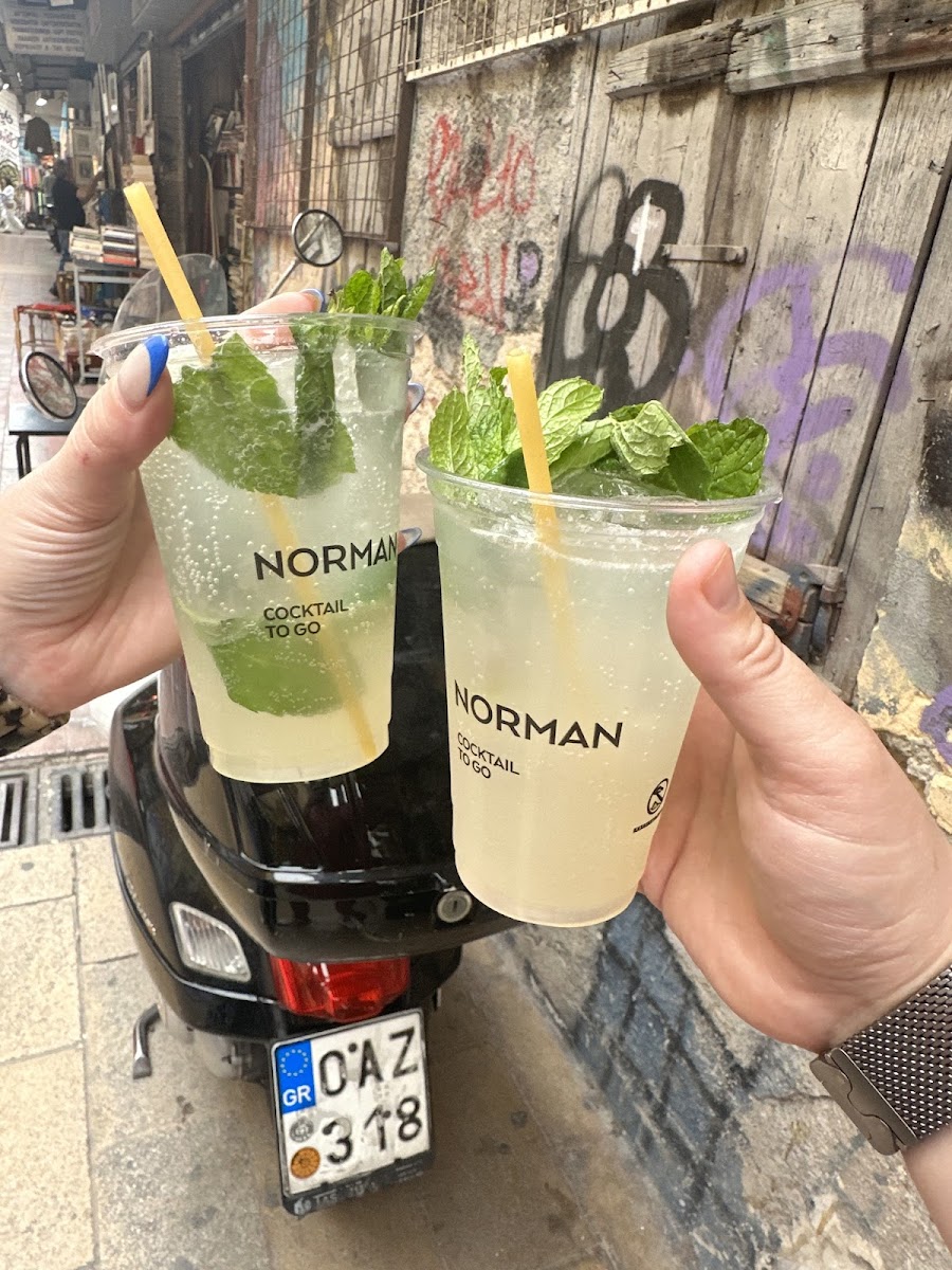 Romanou Cocktail Bar, Athens
