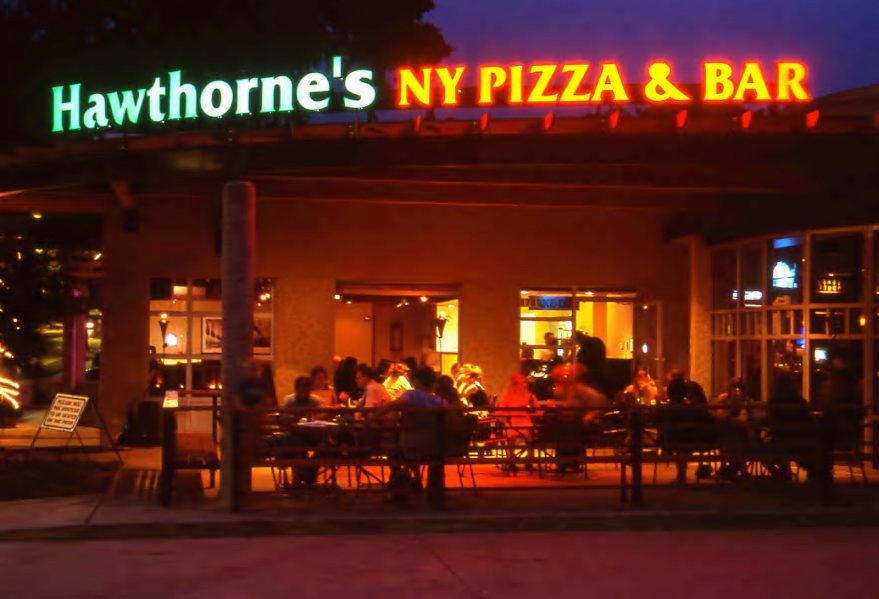 Hawthornes Pizza & Bar Atlanta bar interior