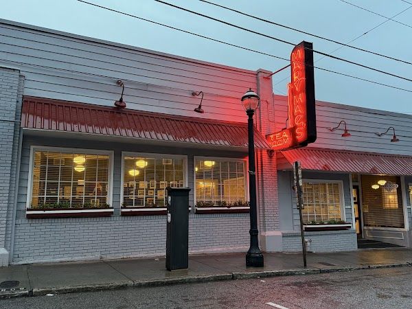 Hawthornes Pizza & Bar Atlanta