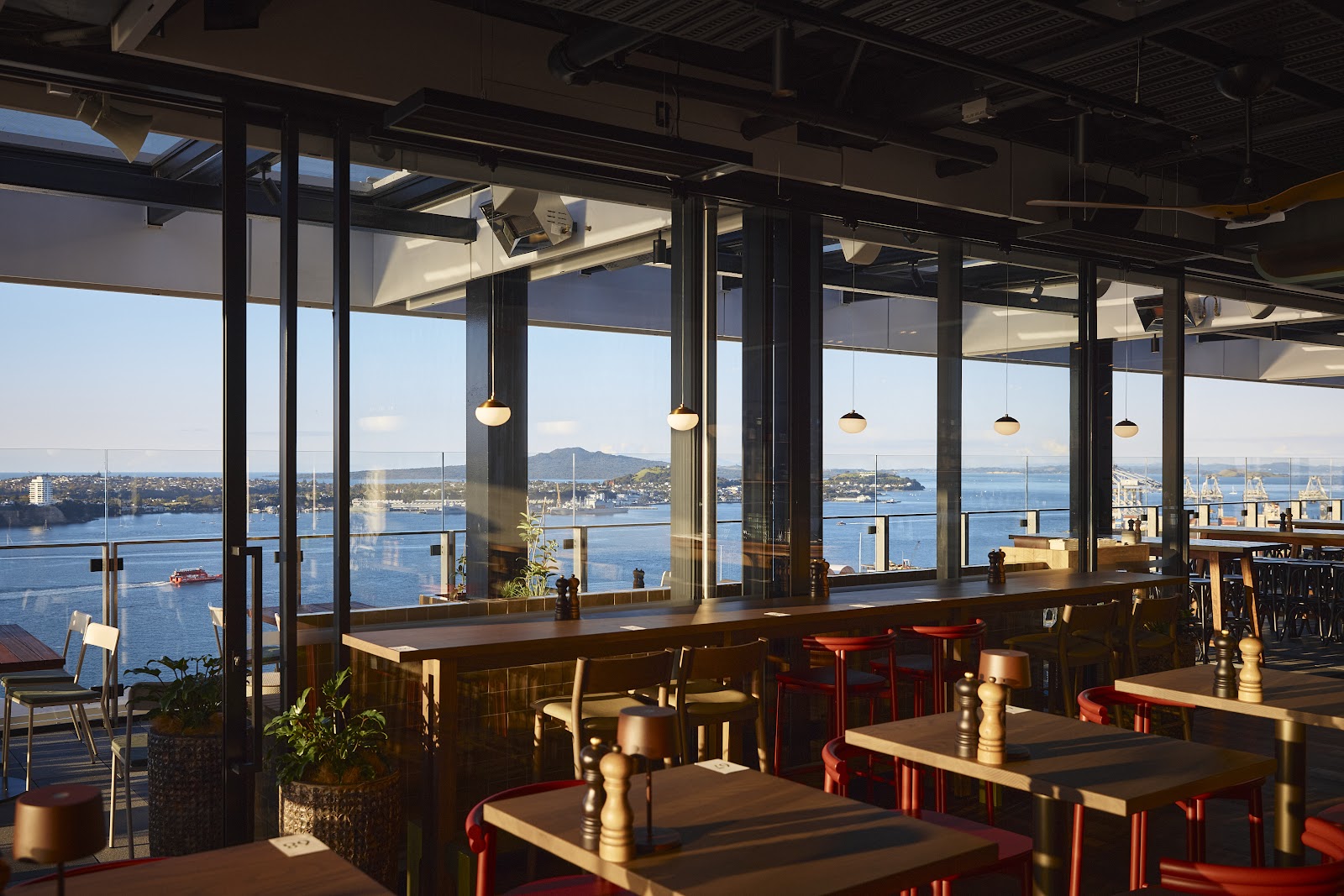 Queens Rooftop & Wineshop interior