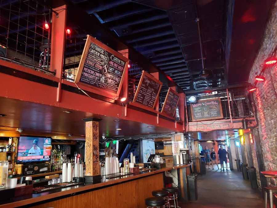 The Chuggin' Monkey bar service