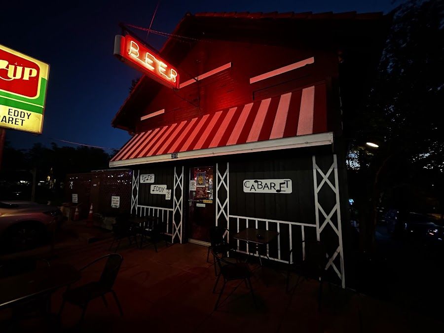 Deep Eddy Cabaret Tarrytown atmosphere