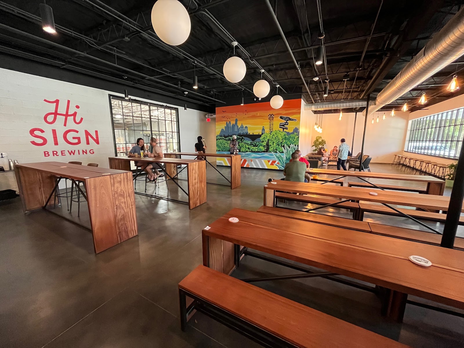 Hi Sign Brewing, Austin