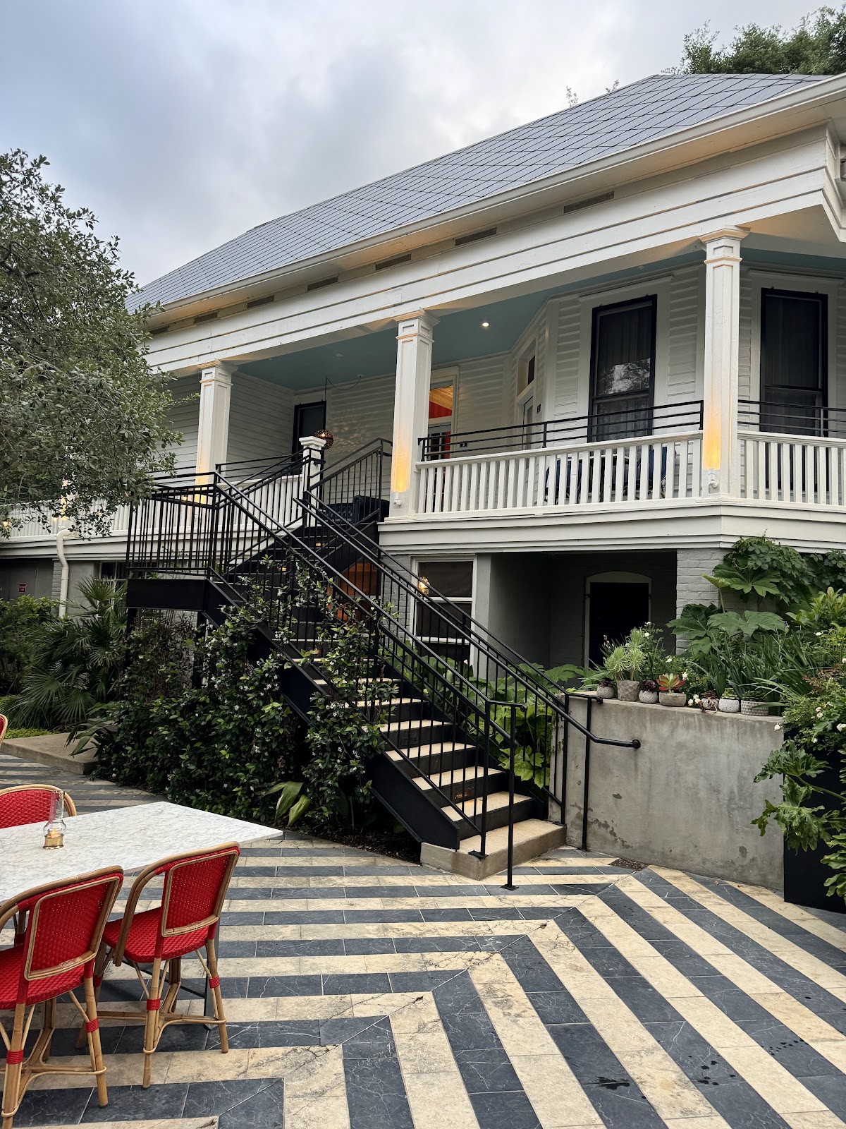 Hotel Saint Cecilia Bar, Austin