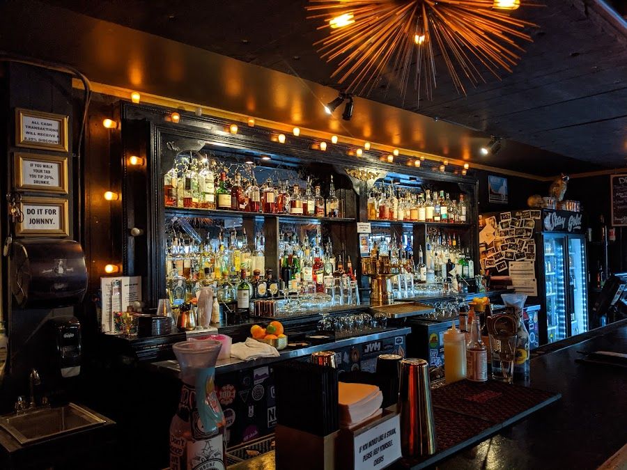 Stay Gold bar service