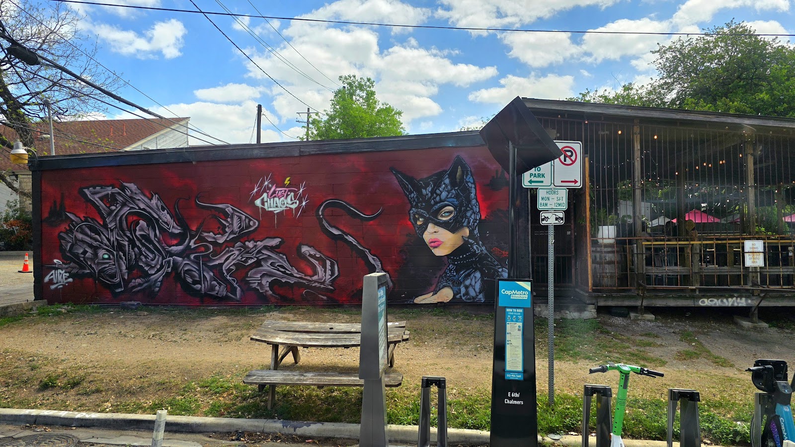 The Grackle, Austin