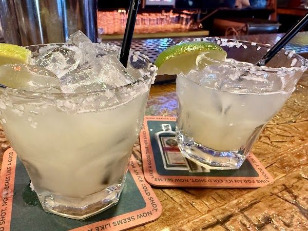 Pluckers Wing Bar Downtown Austin