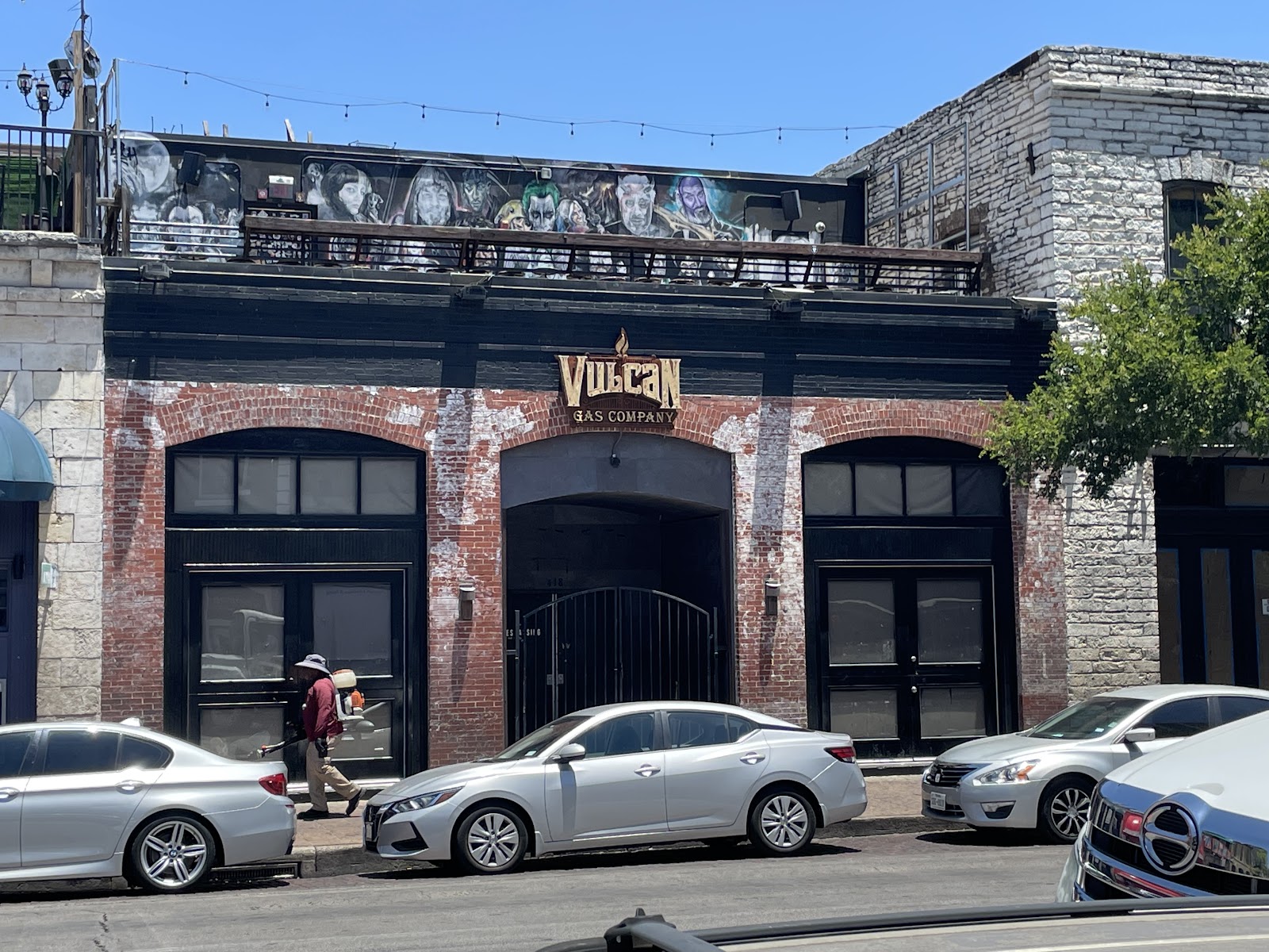 Vulcan Gas Company, Austin