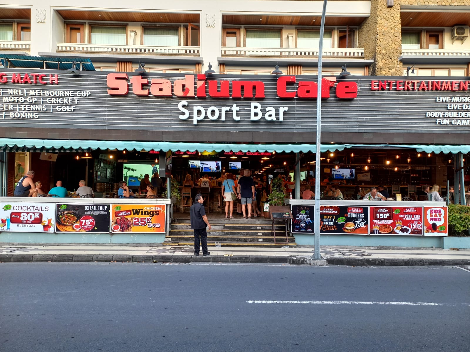 Faraway Sports Bar & Grill