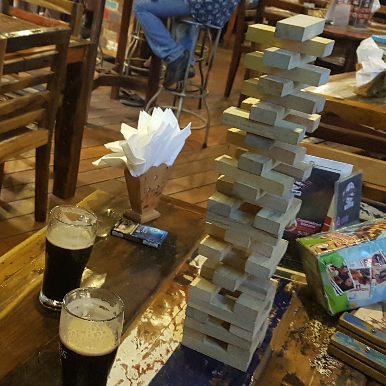 Faraway Sports Bar &amp; Grill, Bali