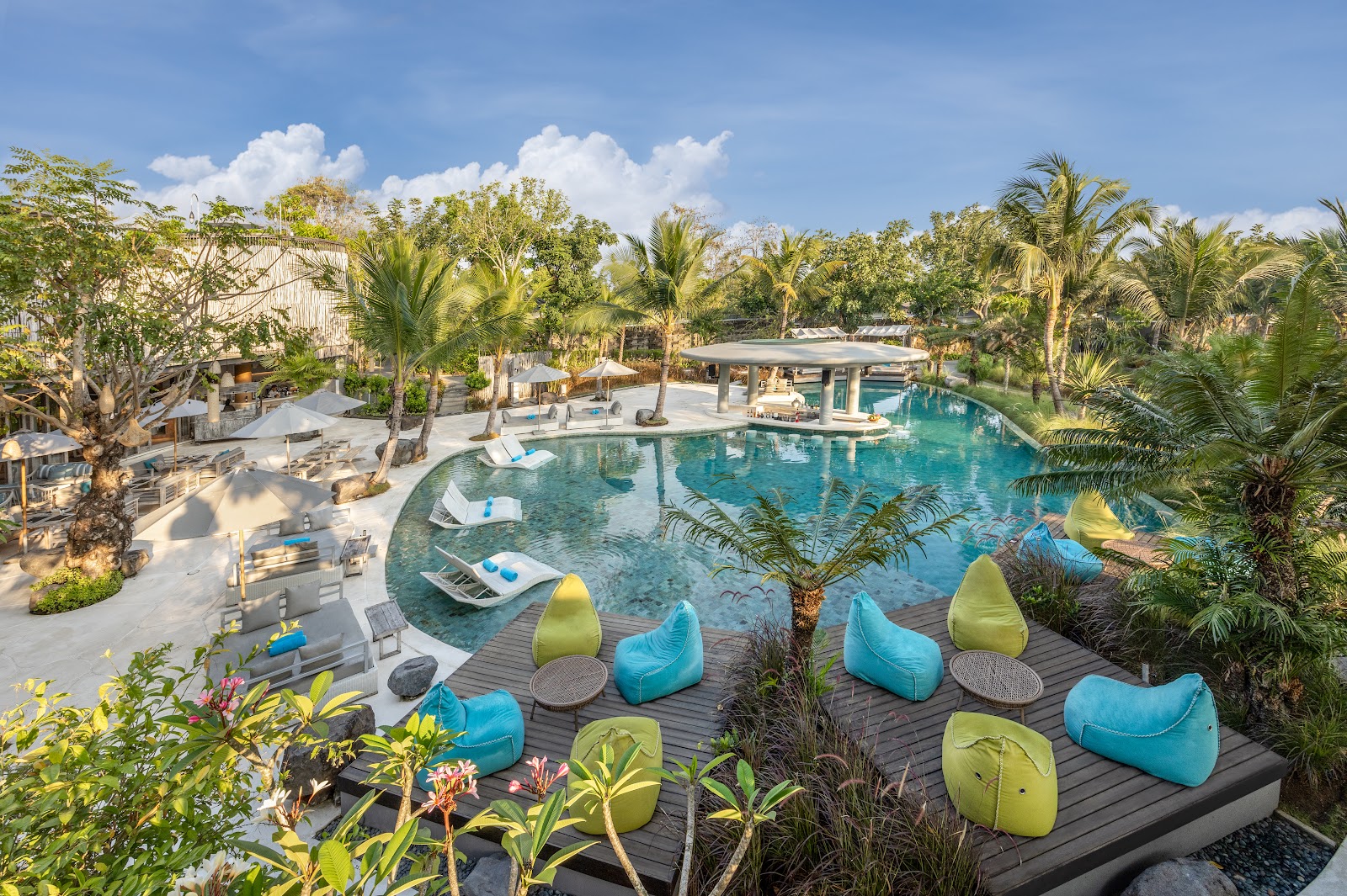 Fingers Crossed, Bali
