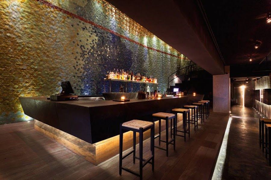 Jenja Bali cocktail at the bar