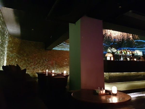 Luigi's Hot Pizza Bali