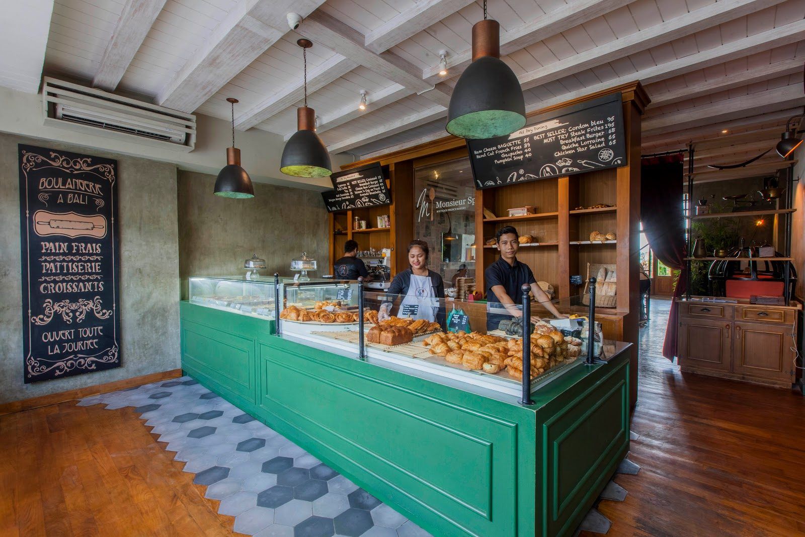 Monsieur Spoon Bar Bali bar interior