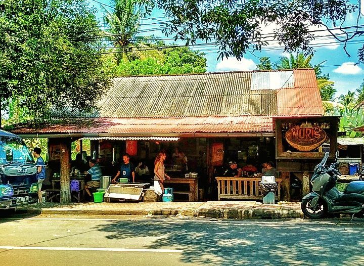Naughty Nuri's Warung Bali bar interior