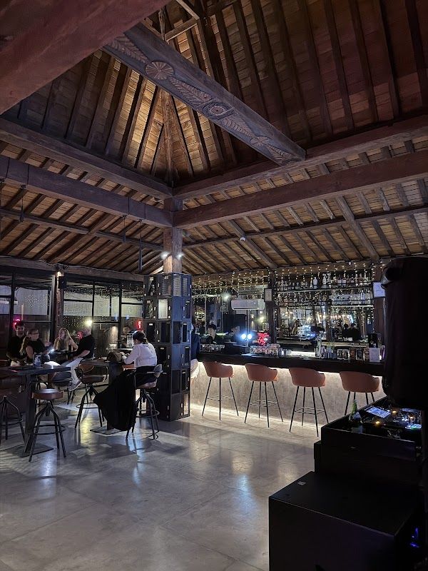 Bamboo Bar at Mandapa Bali