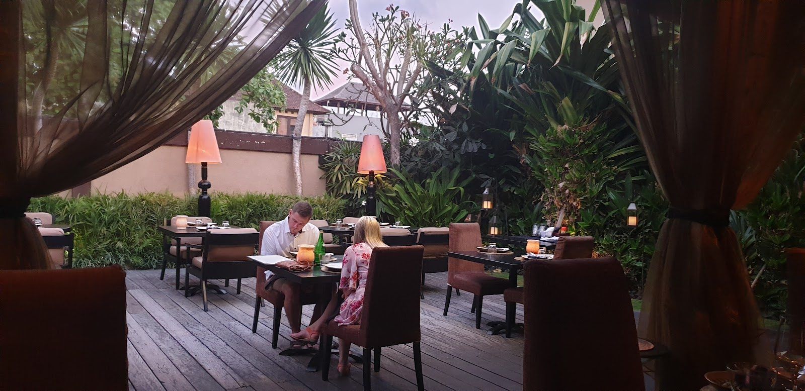 Sarong Bali bar interior