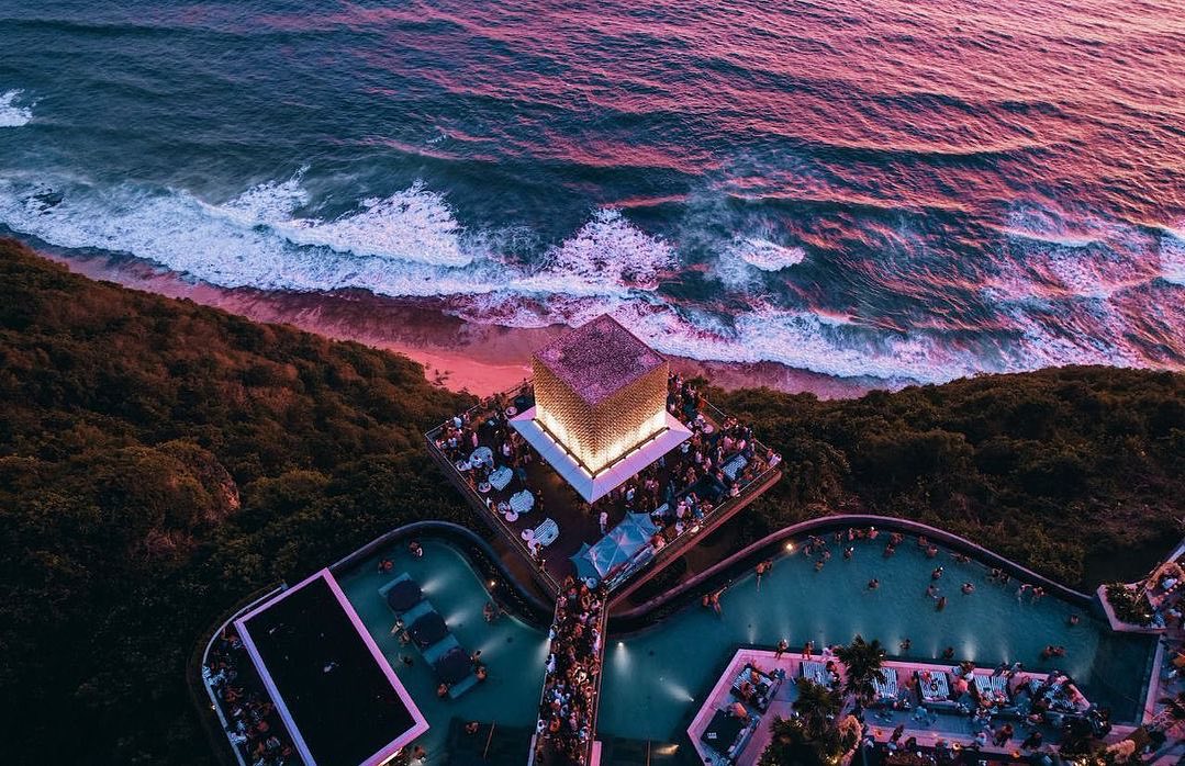 Savaya, Bali