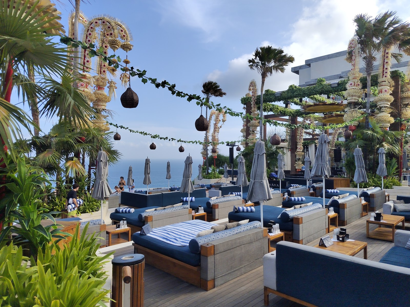 Savaya, Bali