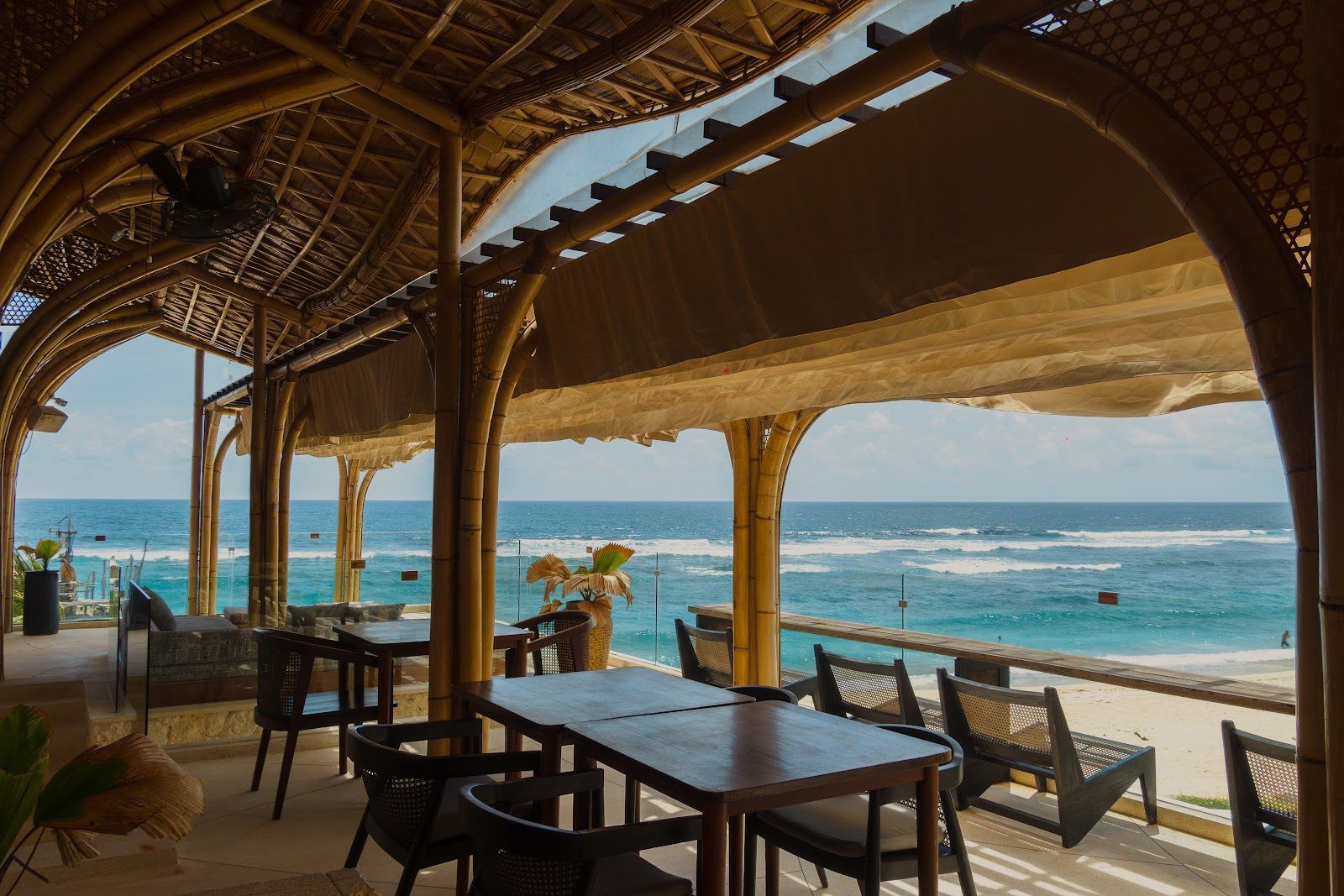 Tropical Temptation Bali bar interior