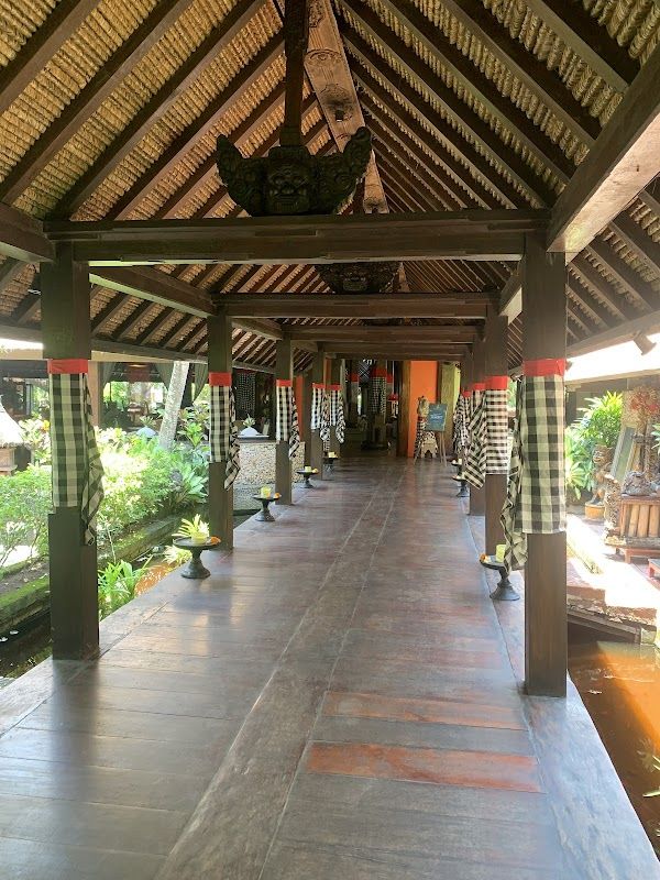 Mama San Bali
