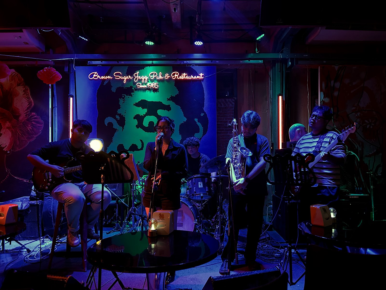 Brown Sugar — Live Music in Phra Nakhon, Bangkok