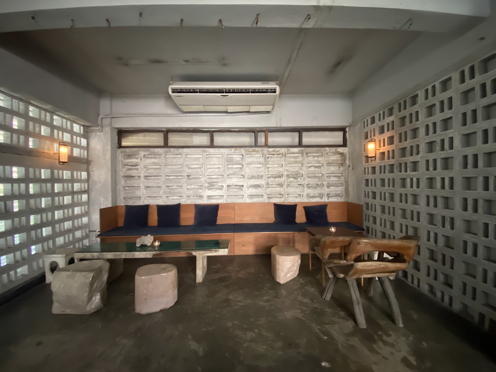 Ku Bar, Bangkok