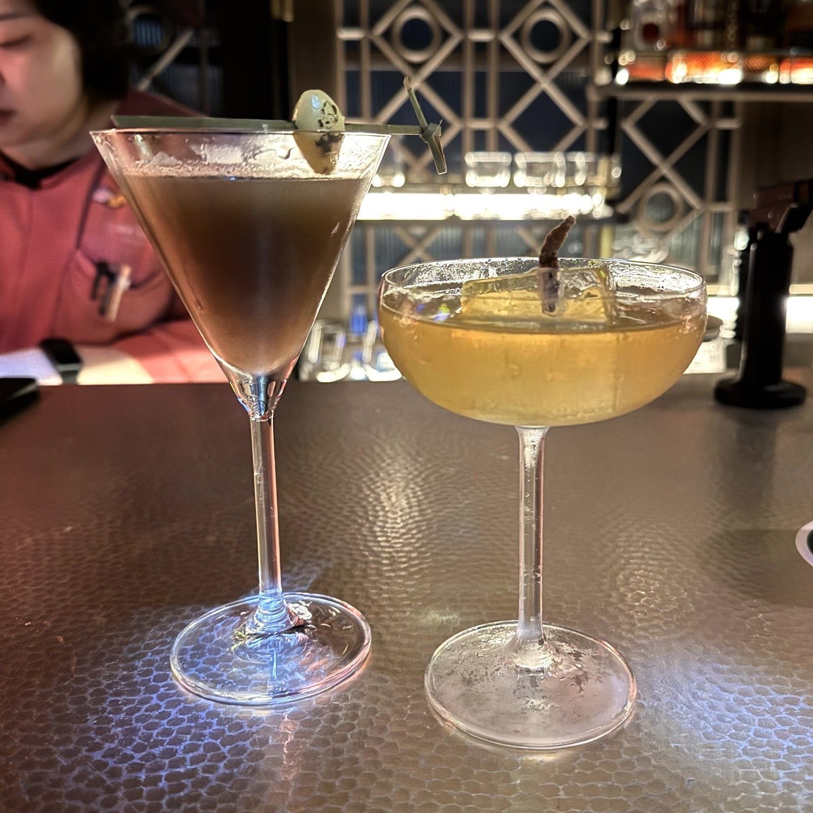 Mahaniyom, Bangkok