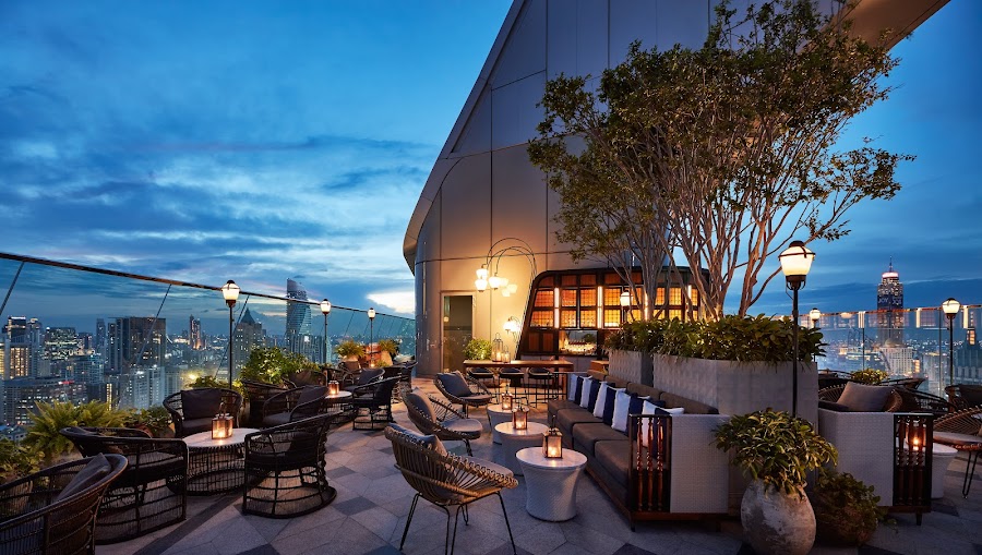 Penthouse Bar + Grill Date Night 3