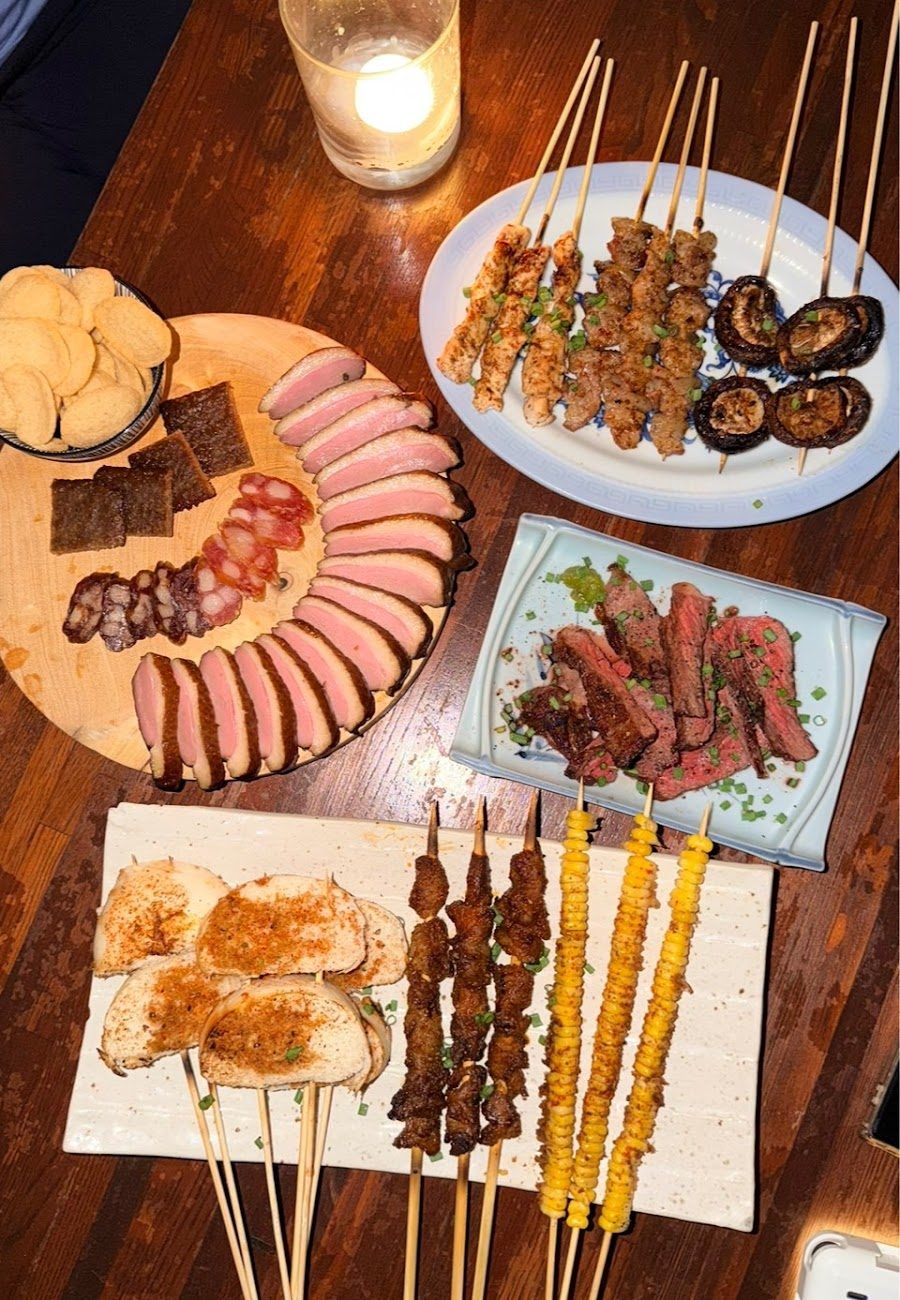 Pijiu Bar Bangkok interior