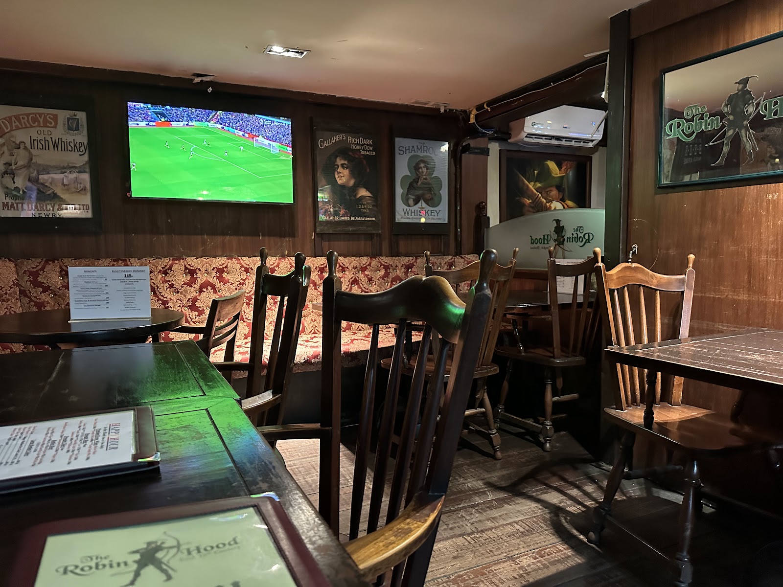 The Robin Hood, Bangkok