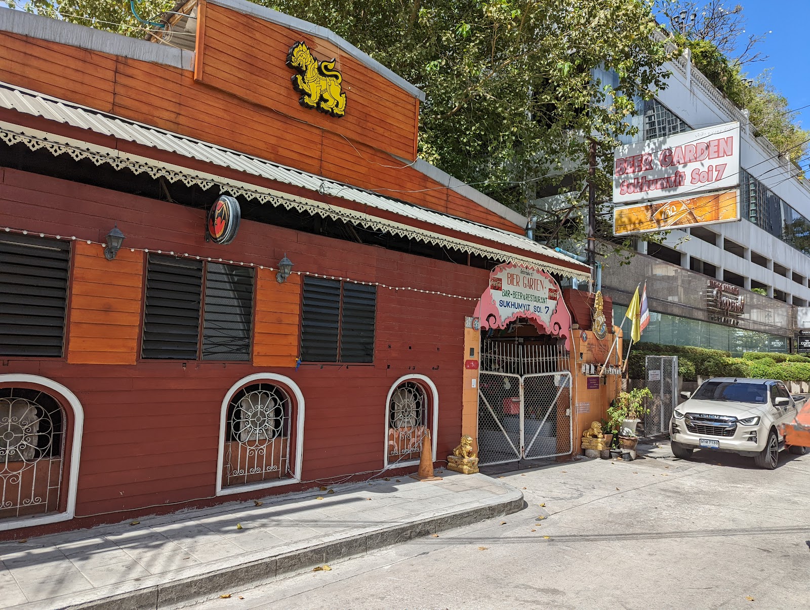 Stone Head Beer Garden — Craft Beer in Sathorn, Bangkok