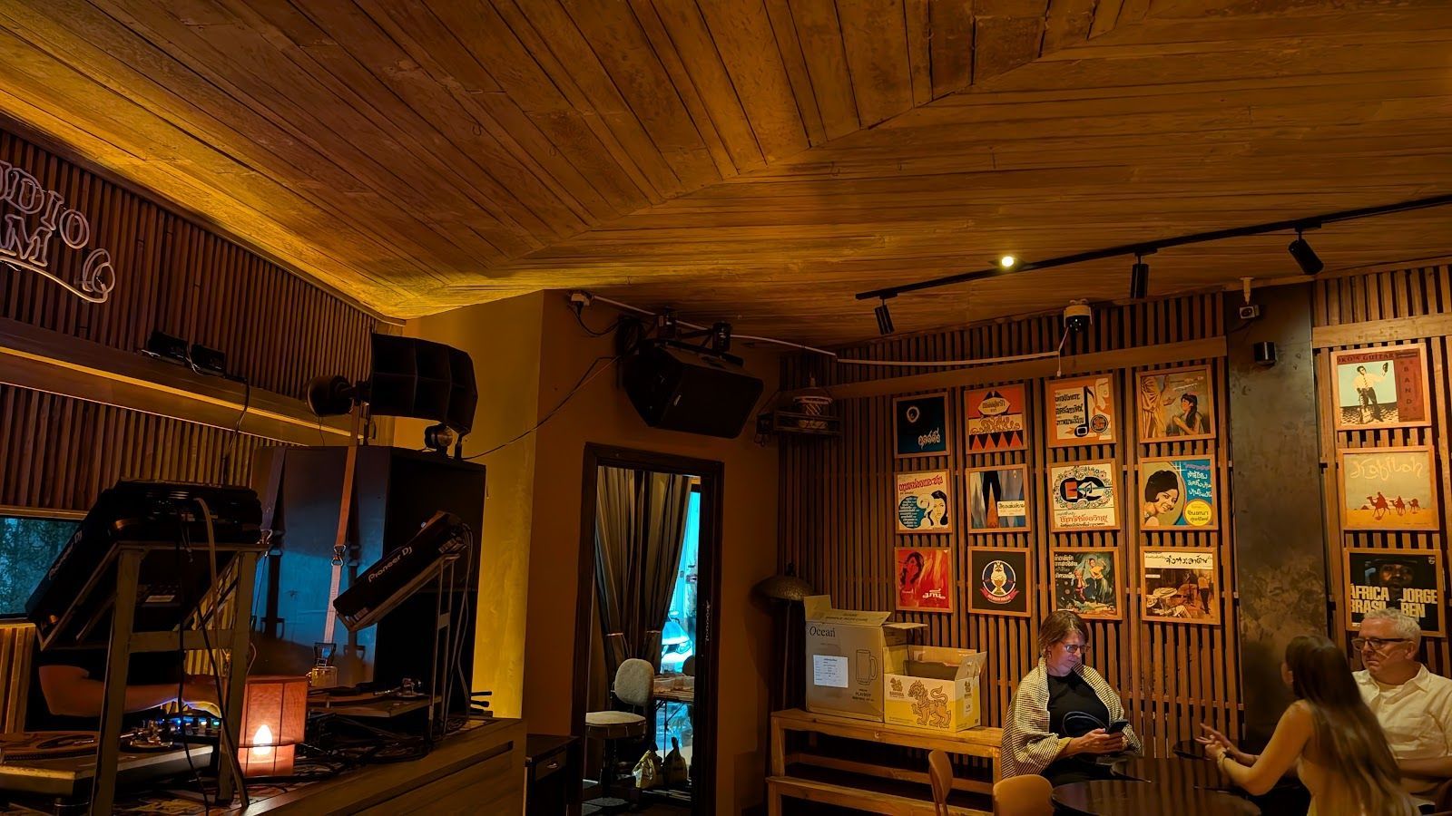 Studio Lam, Bangkok